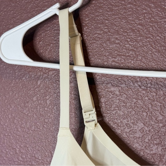 CALIA Cream Supportive Bra - Picture 5 of 7